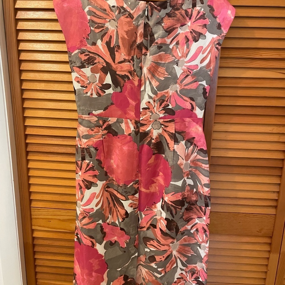 Banana Republic MadMen Cowl-Neck Dress, Size 8, Pink & Gray Fully Lined Sheath. - Picture 7 of 8